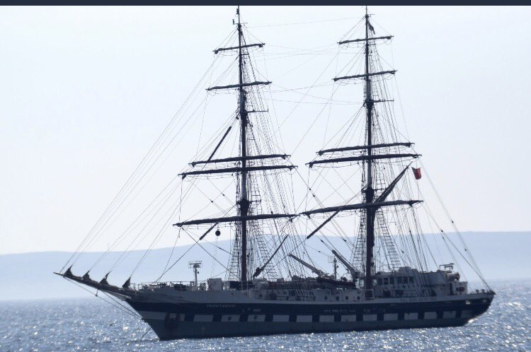 Kookyvintage's tweet photo. Good luck The Tall Ships Youth Trust vessel 'Stavros S Niarchos' @LonghillSchool https://t.co/hantkx2jYy