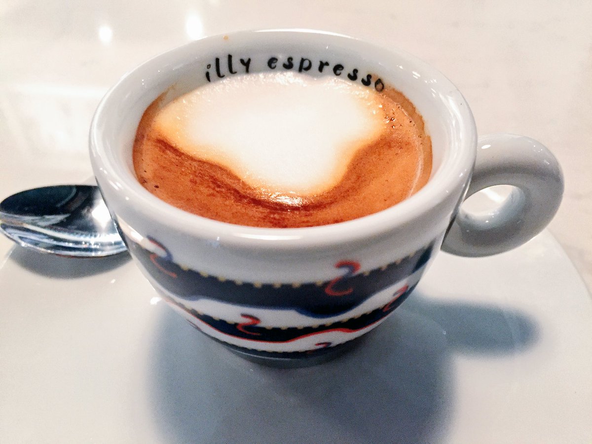 BottegaNicastro's tweet photo. Macchiato mornings at La Bottega. #BottegaMornings #CaffeIlly https://t.co/5ODxMuwThe
