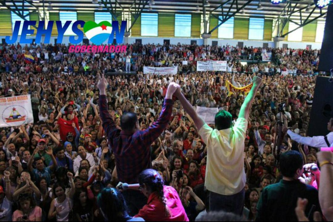 castillomariale's tweet photo. PALABRA CUMPLIDA +de 7mil trabajadores d @GobDeMerida pasaron a fijos en un acto de JUSTICIA por @GobAlexisR Así estuvo la firma dl decreto! https://t.co/coataxa0qZ