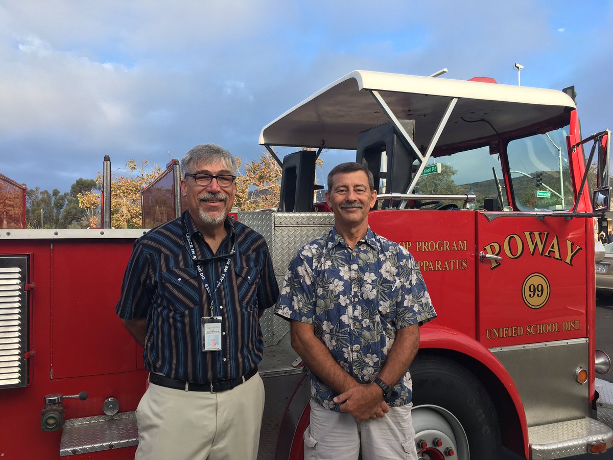 PowayUnified's tweet photo. #PowayUnified Transportation Dept. all set for #PowayDays Parade. Come on down and watch! We've got schools, marching bands, and more! https://t.co/EfjjXCzlqy