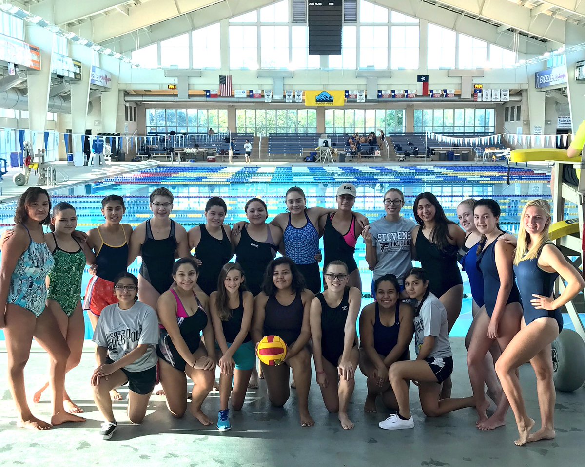 FalconsAquatics's tweet photo. 2017 Stevens/Jay girls water polo team, 2nd tournament today! 🤽🏼‍♀️ https://t.co/nGtTpq0A90