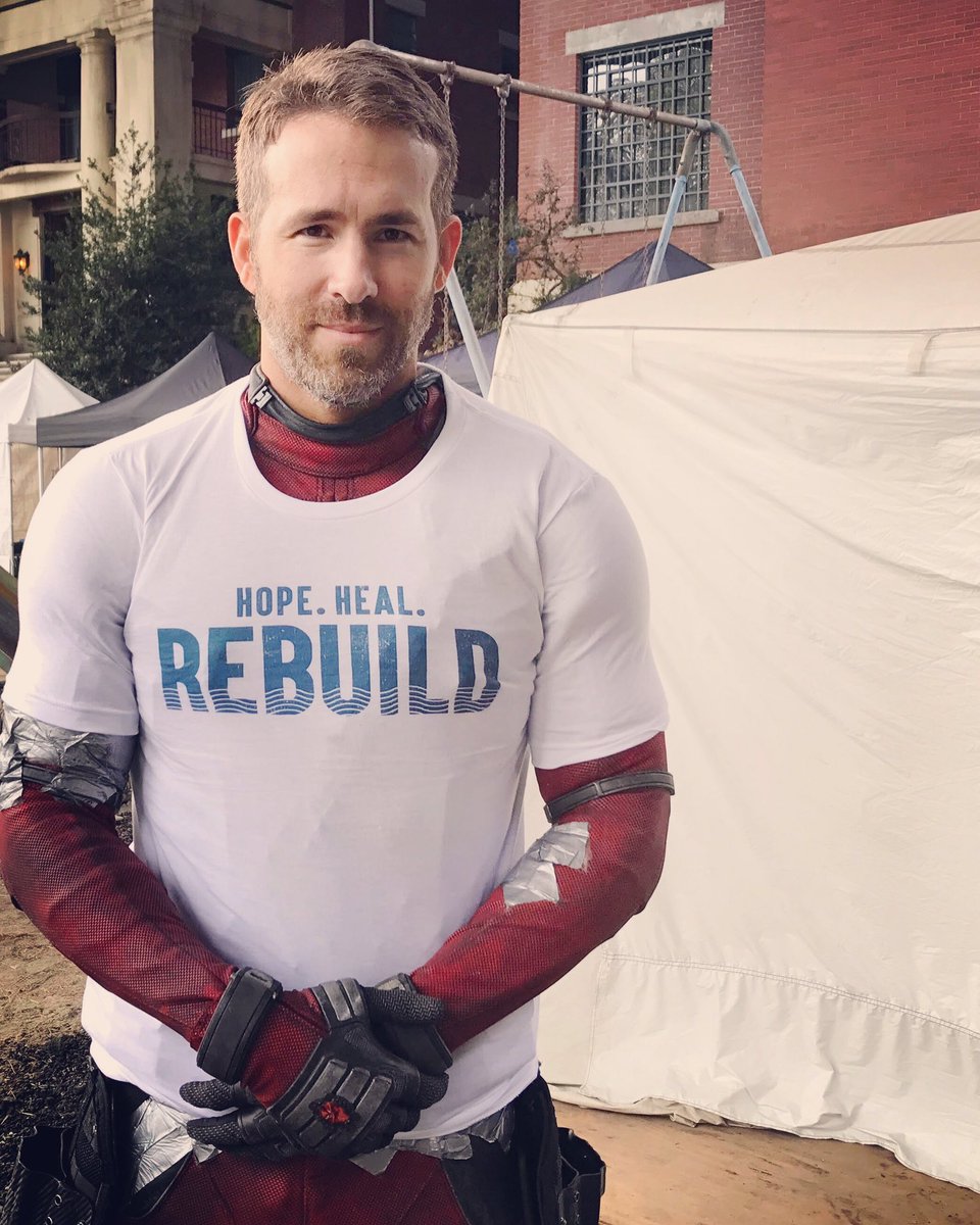 VancityReynolds's tweet image. Let's help Hurricanes Harvey and Irma to fuck off. Support Americares.org or charity of your choice: charitynavigator.org