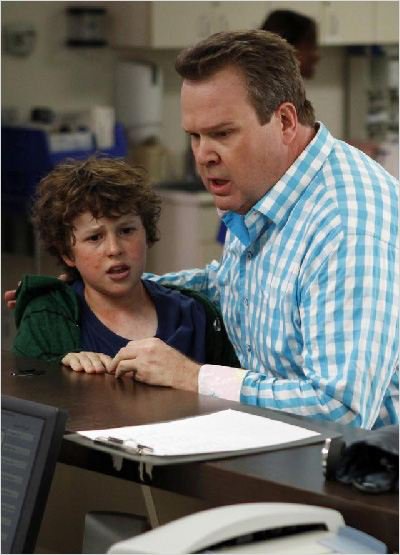 NolanGouldFC's tweet photo. 🎂 @ModernFam BDAY |

Happy birthday from @Nolan_Gould fans to @ericstonestreet, who turns 46 today but look as if he was 25!! https://t.co/Yk8eu6NVRh