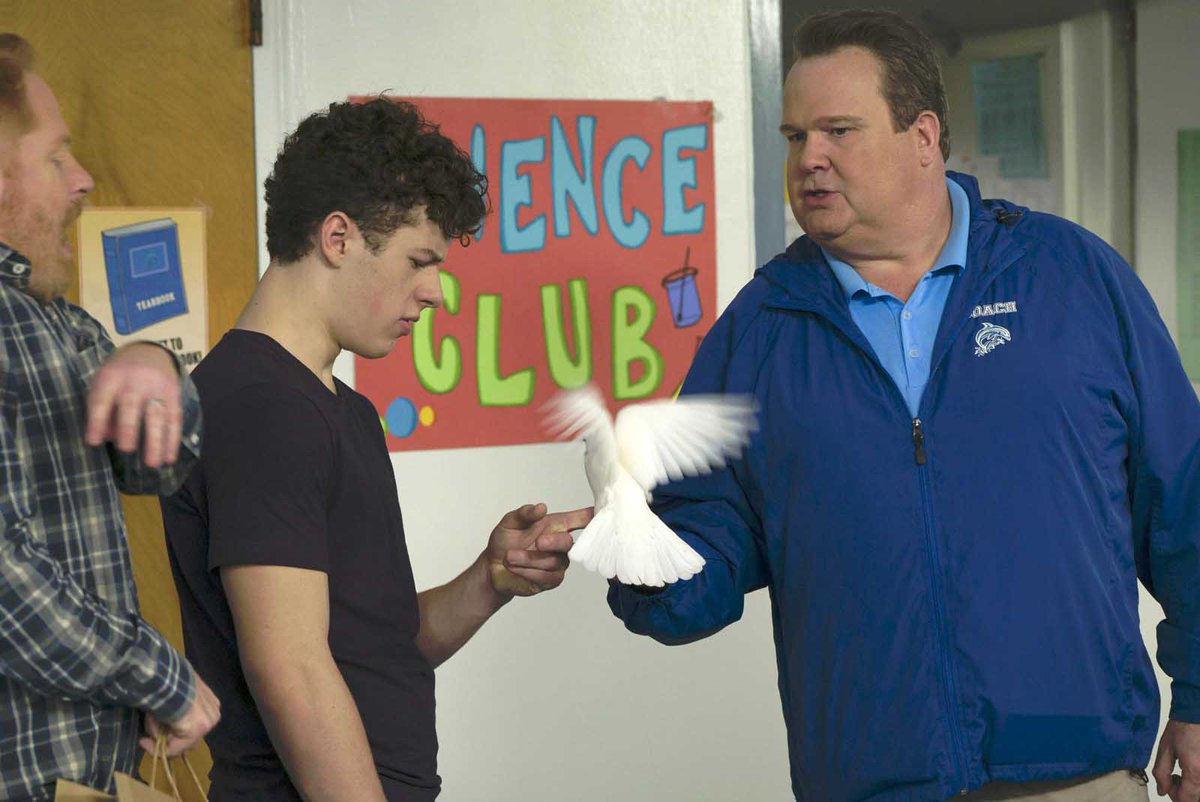 NolanGouldFC's tweet photo. 🎂 @ModernFam BDAY |

Happy birthday from @Nolan_Gould fans to @ericstonestreet, who turns 46 today but look as if he was 25!! https://t.co/Yk8eu6NVRh
