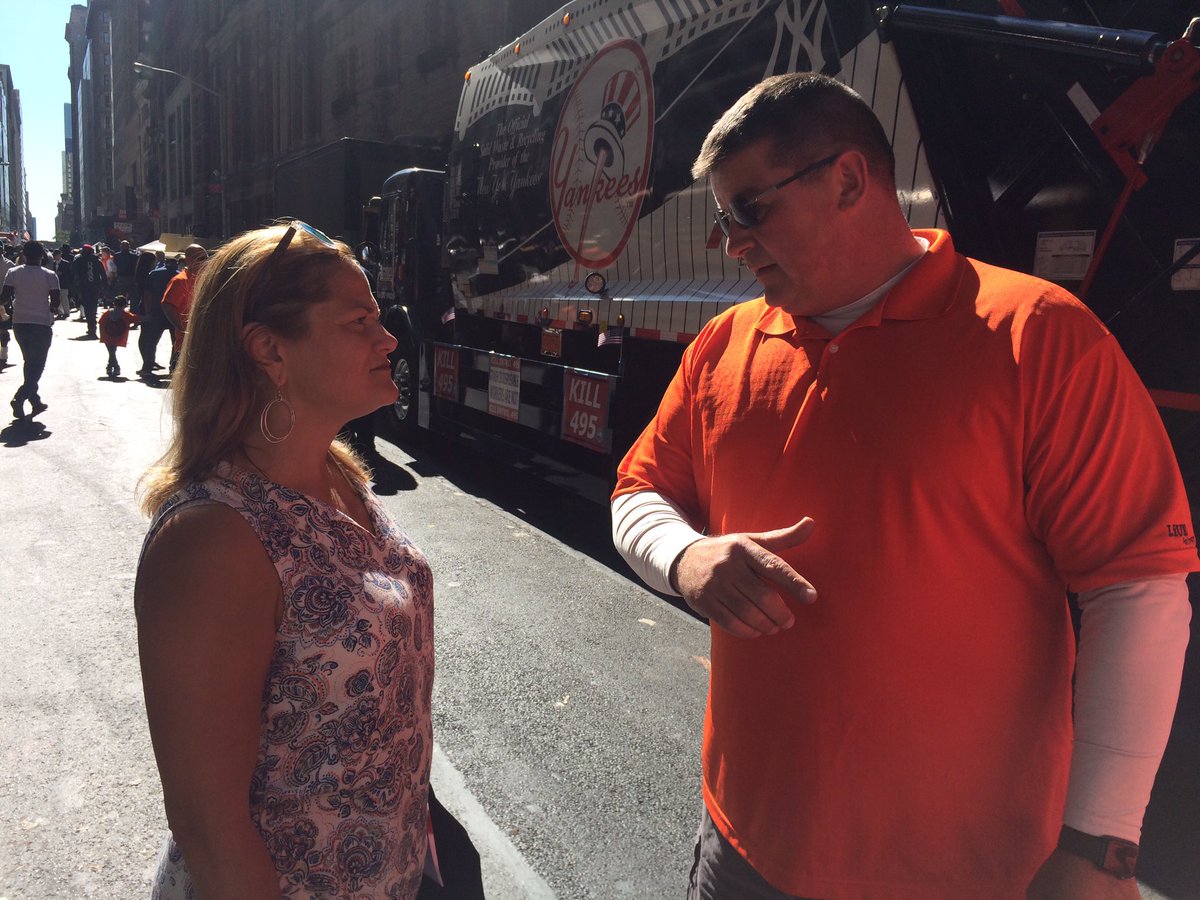 laborers108's tweet photo. #LDP2017 making our voices heard with the NYC Council speaker@MMViverito/letting city government leaders know that jobs matter #kill495 https://t.co/dnl3X4snKf