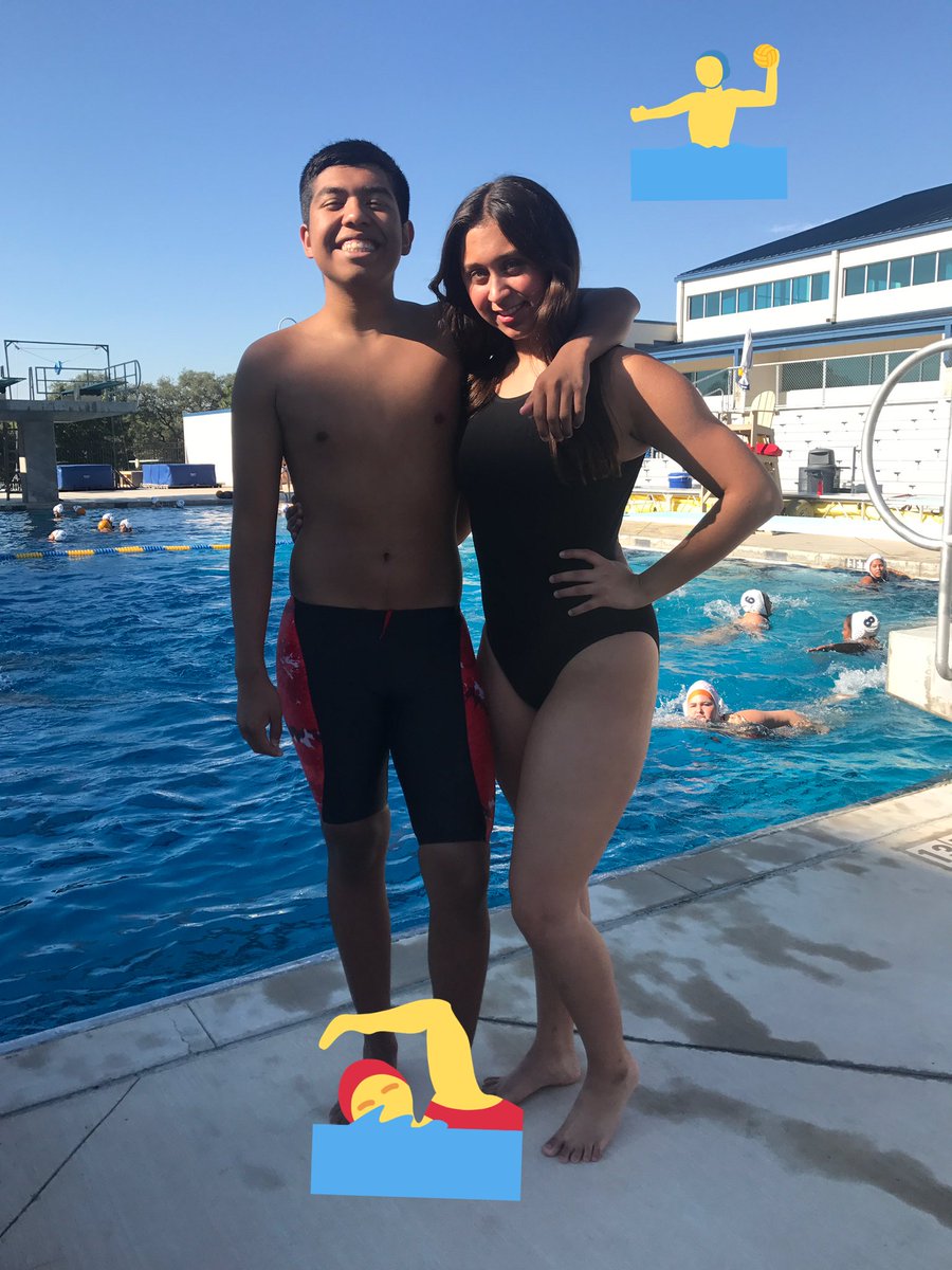 CAMGAMM's tweet photo. You're 2017-2018 swim team captains 💕 https://t.co/sYLxb2TnaE