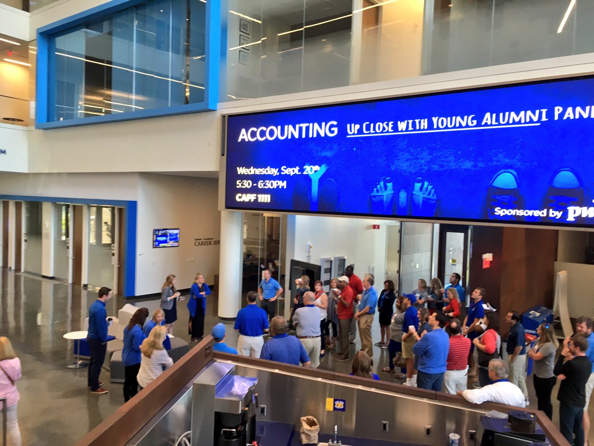 daviddjohnston's tweet photo. Thanks, @KUbschool, for the guided tour of #CapFedHall for our @kualumni national board of directors! Beautiful!#KUalumni https://t.co/XzPyo3VkwH