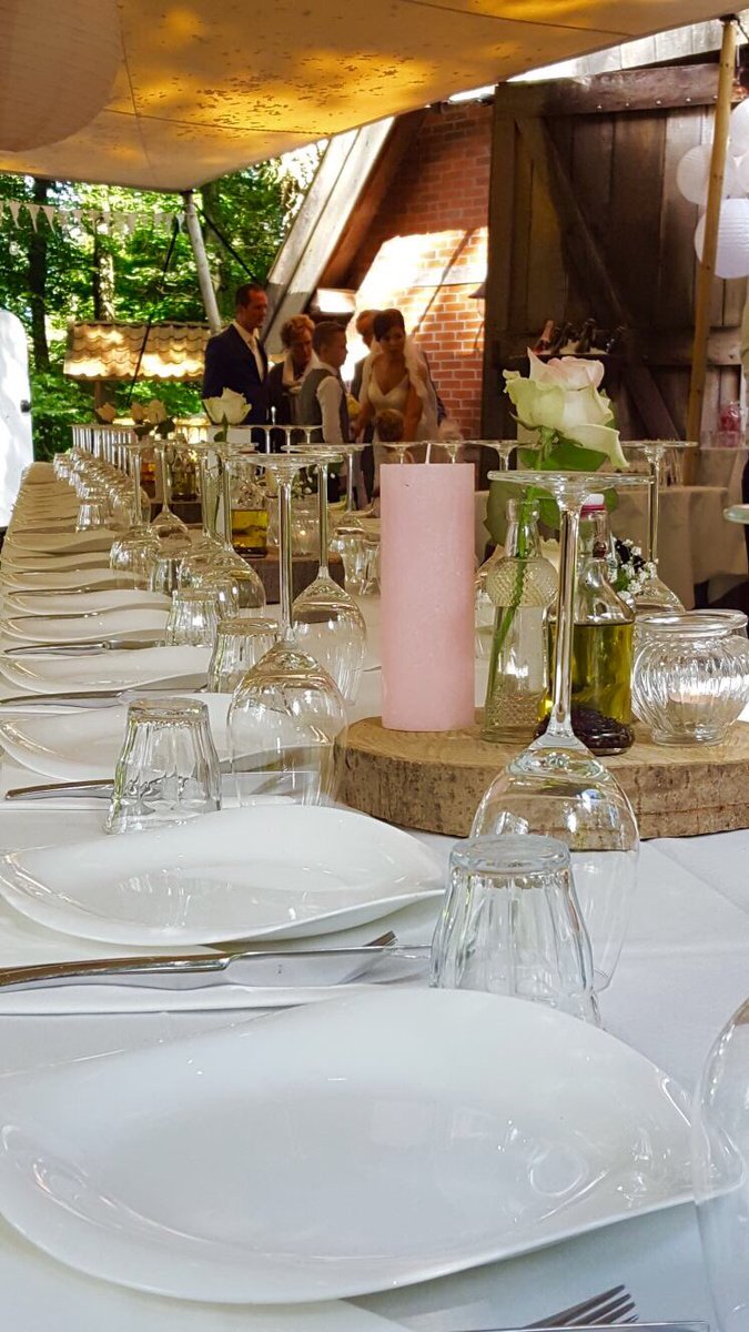 RestaurantFox's tweet photo. En bijna diner @ #Beverborg #catering https://t.co/A1slR9QZy8