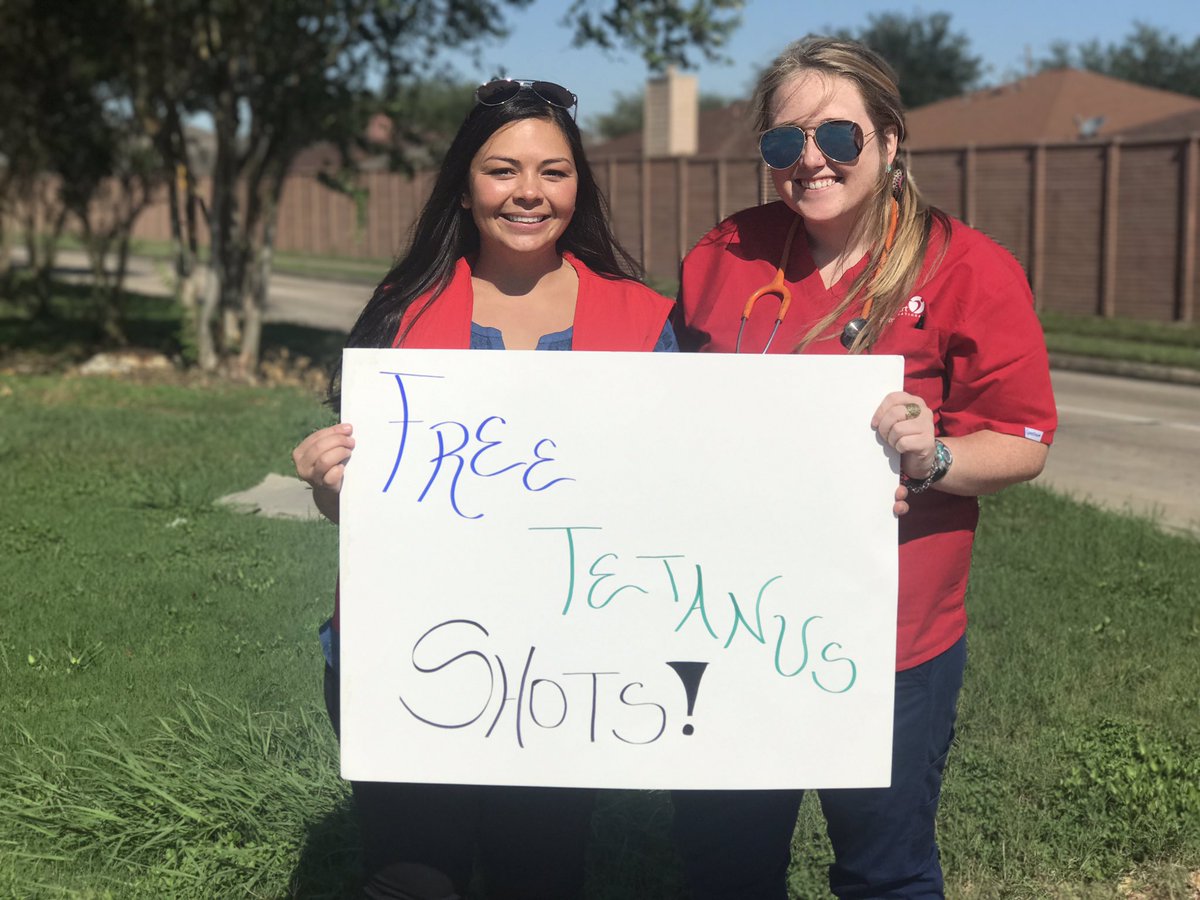 MisterA11's tweet photo. Doctors and nurses @madisonmarlins #HarveyDrive #FreeShots #MarlinNation @HoustonISD @HISD_Supe @HISD_FACE @CityofHouston https://t.co/Nn35upbVah