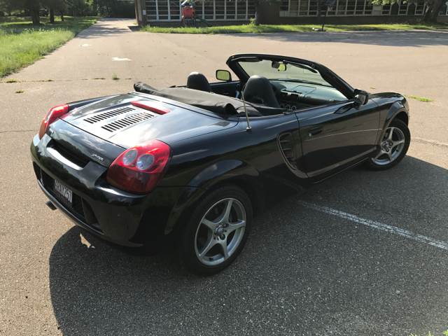 LoadedPD's tweet image. Need your convertible's paint to zoom? At #Loaded we're faster than a #spyder "monkey" @Toyota. No appointment needed. DM us 4 Fall special
