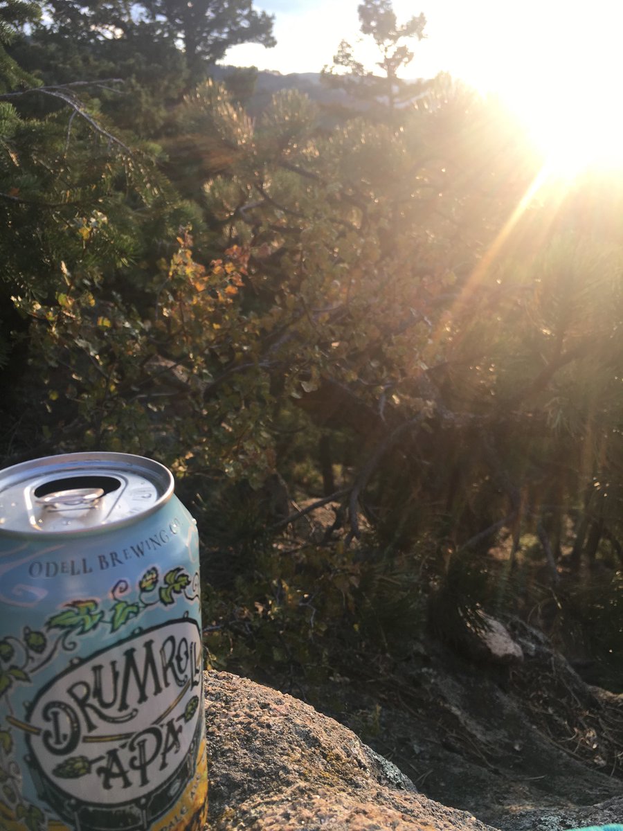 lvnurse83's tweet photo. @beerwithaview @odellbrewery #FlagstaffMountain https://t.co/9CT0JykI0f