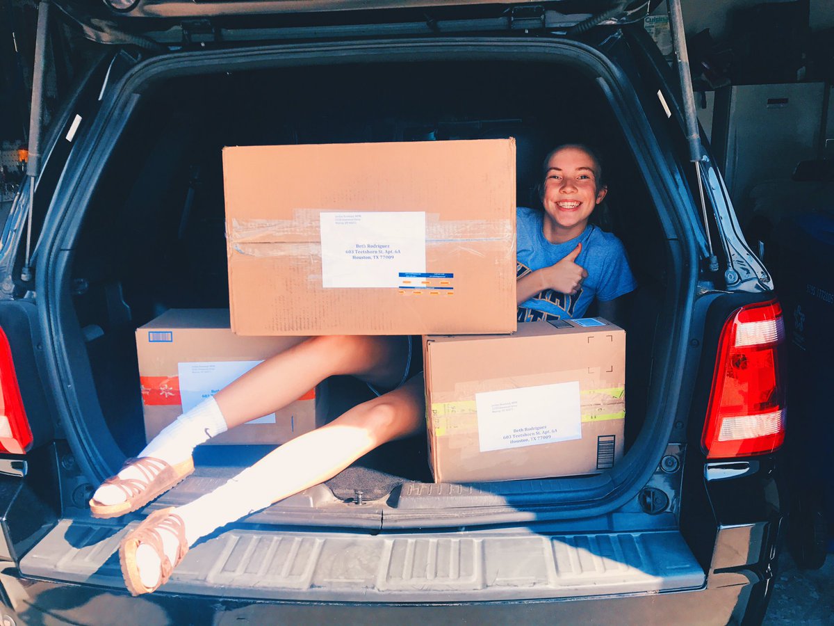 MP_Movement's tweet photo. All physical donations sent to MPM have been shipped and should arrive in Houston by this Friday! #HurricaneHarvey #HoustonStrong https://t.co/iOABwFhzyw