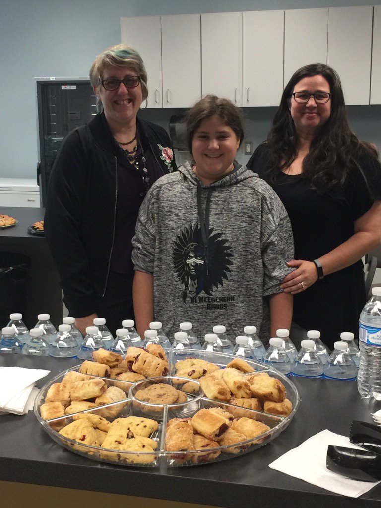 Vcarter2's tweet photo. Parent volunteers at Cobb Safety Village. #SafetyFirst https://t.co/bMeweD0QRk