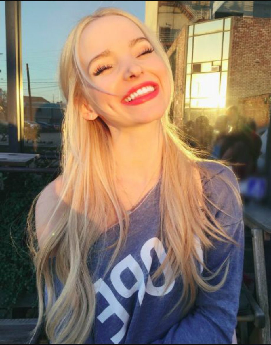 Edits123Good's tweet image. Queen. 💕💕