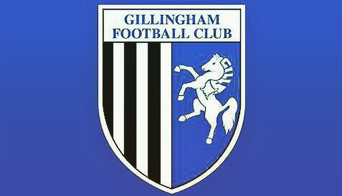 PENNOCK OUT

RT if you agree. #gills 🔵⚪️🔵⚪️