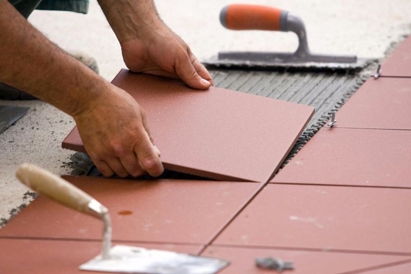 HomeCS1's tweet image. Voici un #article qui saura vous #aider à tout comprendre sur la pose du #carrelage ! bit.ly/2wmymmd