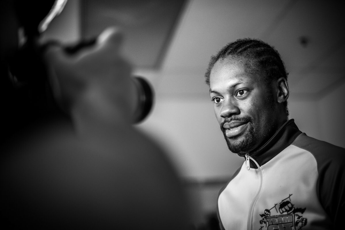EFCworldwide's tweet photo. Nerik Simoes doing it for Angola 🇦🇴#EFC63 https://t.co/cDYW3XggWW