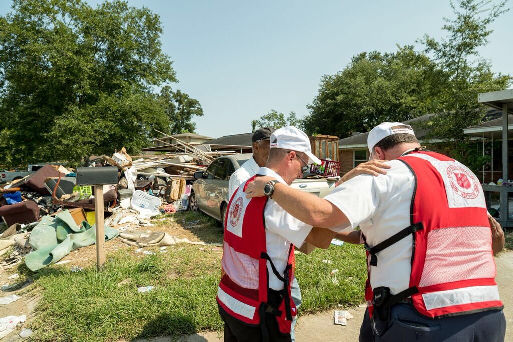 SalvationArmyUS's tweet photo. Love is never stationary, it moves. We're serving to provide immediate and long-term physical, spiritual &amp; emotional care to those in need. https://t.co/A4ICPZbJsx