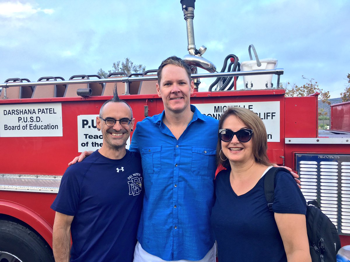 PowayUnified's tweet photo. Let's hear it for #PowayUnified Teachers and Classified Employees of the Year! Riding antique fire truck in the #PowayDays Parade. #TeamPUSD https://t.co/4sNIPcTsnL