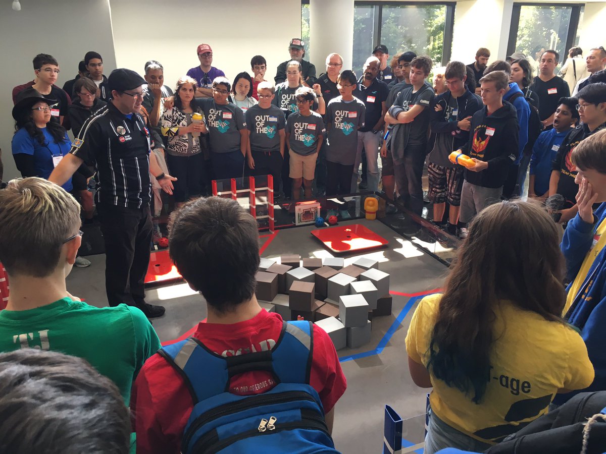 j_beaks's tweet photo. FIRST FTC Robotics season kickoff! @FIRSTweets https://t.co/ivgs6hkhw7