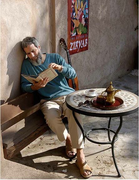 Yusuf İslam'ın Son Kitabı - Neden Hala Gitar Taşıyorum; Cat Stevens'in Yusuf'a Ruhani Yolculuğu  *** ÇIKTI  bit.ly/2s1tEYP