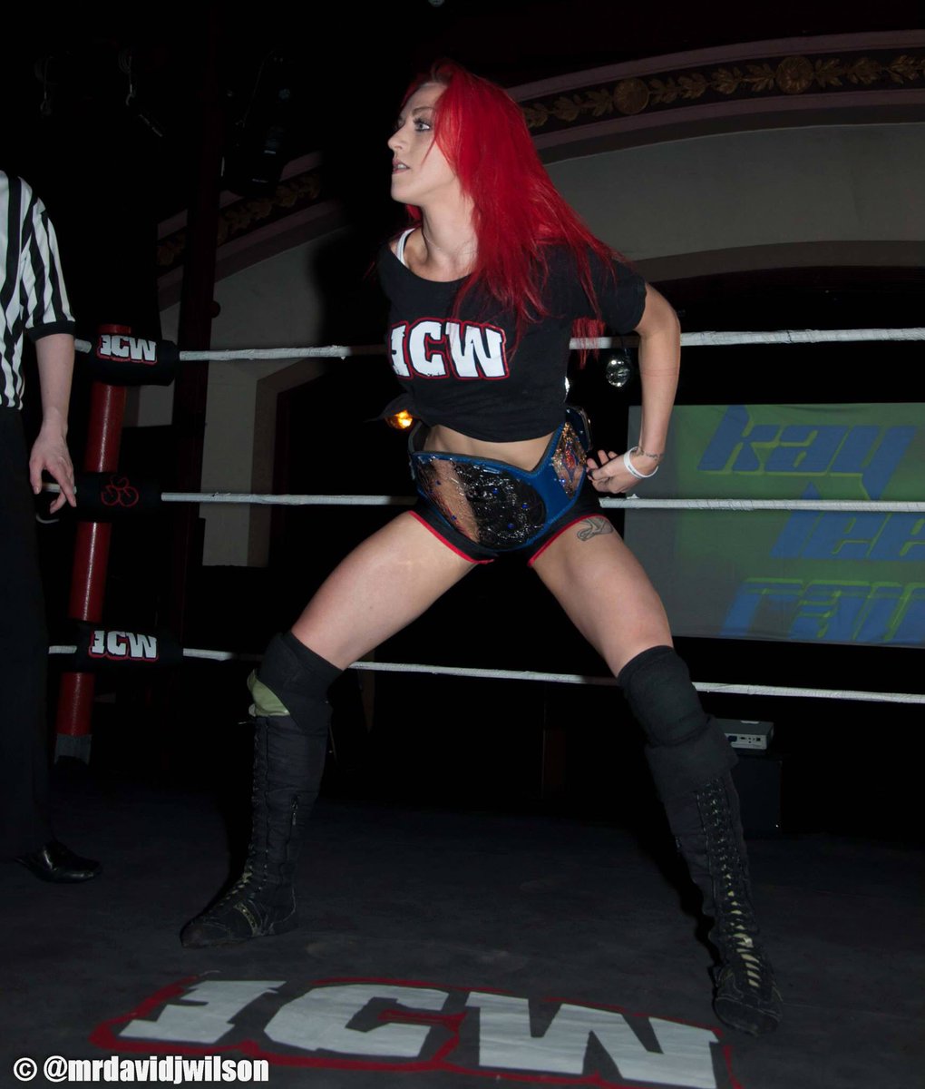 FFemalesGlasgow's tweet photo. #FierceFlashback to when @Kay_Lee_Ray defended the gold against @missviper91 and Awesome Kong! https://t.co/VlWVX4I5u1 #BeenHereForYears https://t.co/Im7ATLTRi3