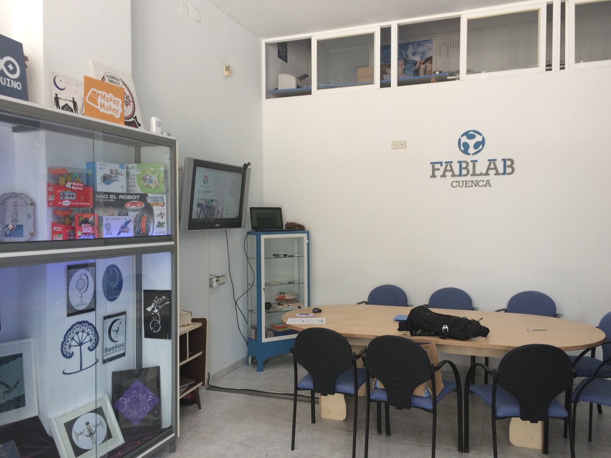 sarasego_ea's tweet image. @FablabCuenca Un espacio de Innovación donde las nuevas tecnologías son accesibles a todos. &quot;💡Tus ideas cogen forma&quot; #Fablab #FablabCuenca