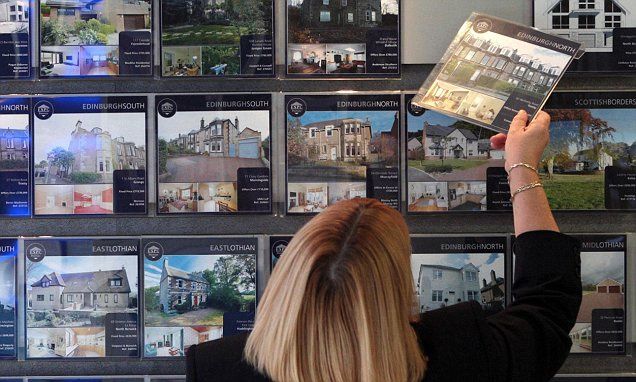 alanbattuk's tweet image. House prices rise almost £2,500 in August, says Halifax #Wigan #PropertyNews
buff.ly/2eTS1G7