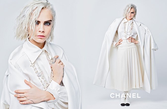 EspritdeCoco's tweet photo. #CHANEL Fall-Winter 2017/18 RTW #ChanelGroundControl Campaign : #CaraDelevingne #LilyRoseDepp | https://t.co/D1Kctf3DPO #espritdegabrielle https://t.co/7OPzEc35jQ