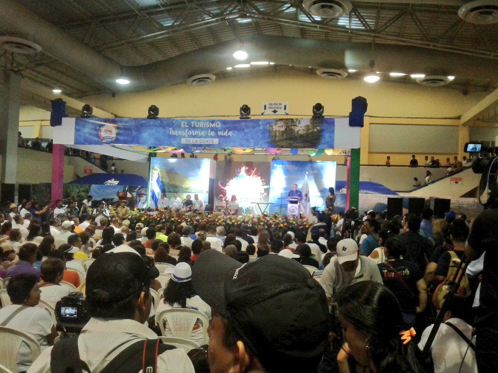 ESAmundo's tweet image. 53 circuitos turísticos están presentes en Feria #PueblosVivos menciona Ministro Duarte