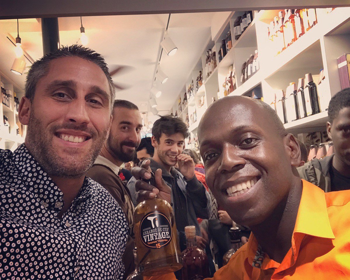 Ti #Rhum rare pour #caviste d'exception... Je partage mon Ti #Vintage avec Freddy et ses clients <a href="/CaveArhum/">Cave A'rhûm </a> #NEW 203 rue Saint Martin Paris