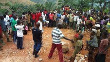 Ijambo10's tweet photo. #Burundi Le Vice-Pr de l'#AAPS appelle la jeunesse a user de leur force pour la constriction de leur pays et cultiver la Paix dans tout. https://t.co/A1L5k2YnKA