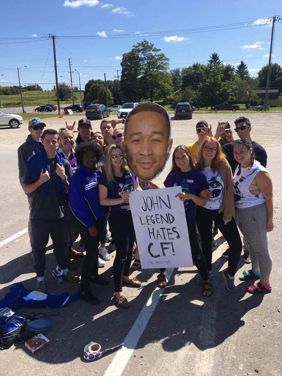 Simmer58's tweet photo. @johnlegend @chrissyteigen the blue legends hate Cystic Fibrosis, andJohn Legend does too support a great cause at https://t.co/r6OKULpD8I https://t.co/DMyJvtrOGw