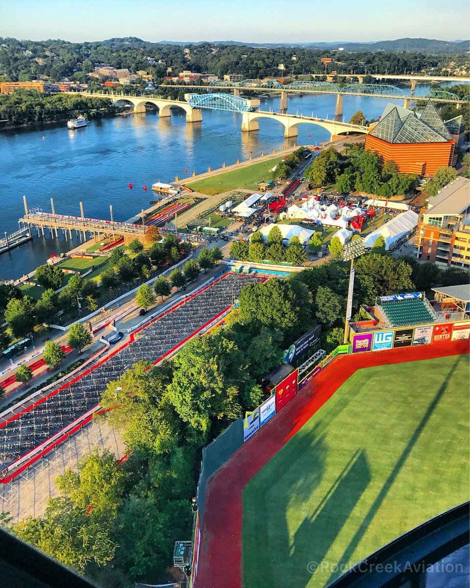 Chattanooga on 🔥 today hosting the Women's <a href="/IRONMANtri/">IRONMAN Triathlon</a> 70.3 World Championship 🏊🏼‍♀️🚴🏾‍♀️🏃💨  #IM703WC #ironmantri