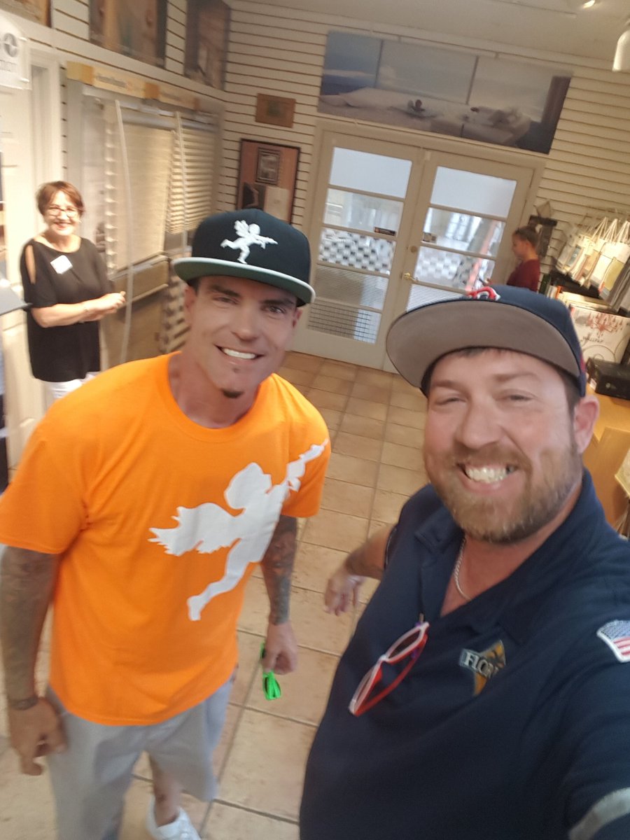 Got all the ice i need. <a href="/vanillaice/">Vanilla Ice</a> #HurricaneIrma #iceicebaby #wordtoyourmother