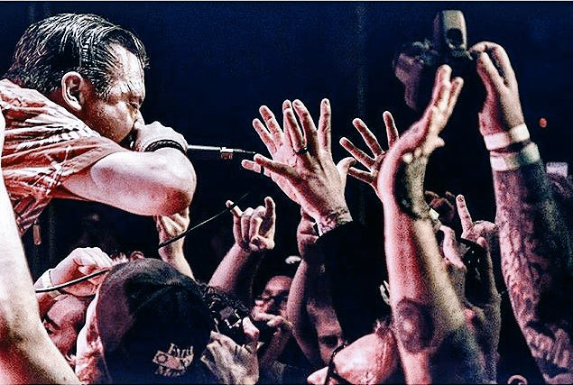MikePattonMX's tweet photo. La segunda parte de la gira de Dead Cross comenzó ayer 🤘🏻
📸: armistarphotography #mikepatton #deadcross https://t.co/zQZAOTmh5P