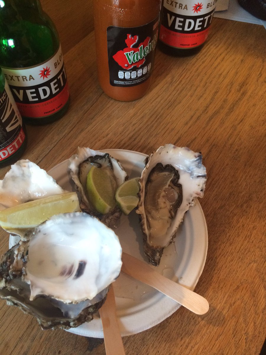 olearyprop's tweet photo. Great oysters @workershackney https://t.co/zJVG69s1rf