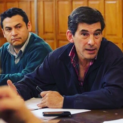 BuscaleOk's tweet photo. Hoy Rodrigo Albornoz, director general del Comité de Seguimiento del Cannabis medicinal en la Provincia. https://t.co/P7jiee4x4a