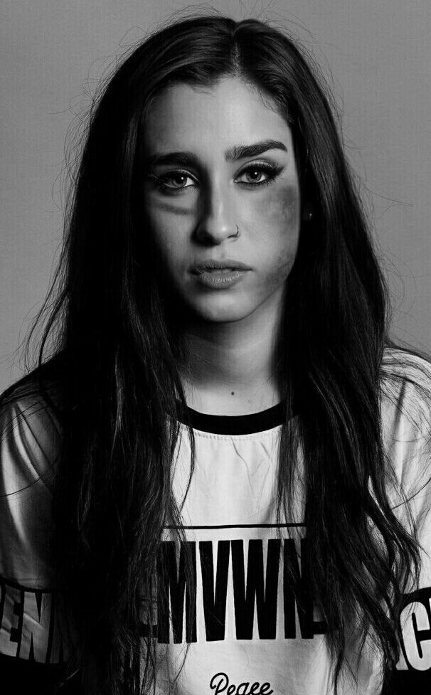 Lauren. (@artsygxrl) on Twitter photo 