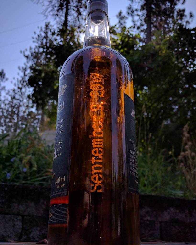 tactilelightllc's tweet photo. Quite the majestic looking bottle of Jameson, wouldn't you agree? #jameson #jamesonwhiskey #whiskey #liquor #irela… https://t.co/Bmrr1lVg9i https://t.co/s7KcYiy2UZ