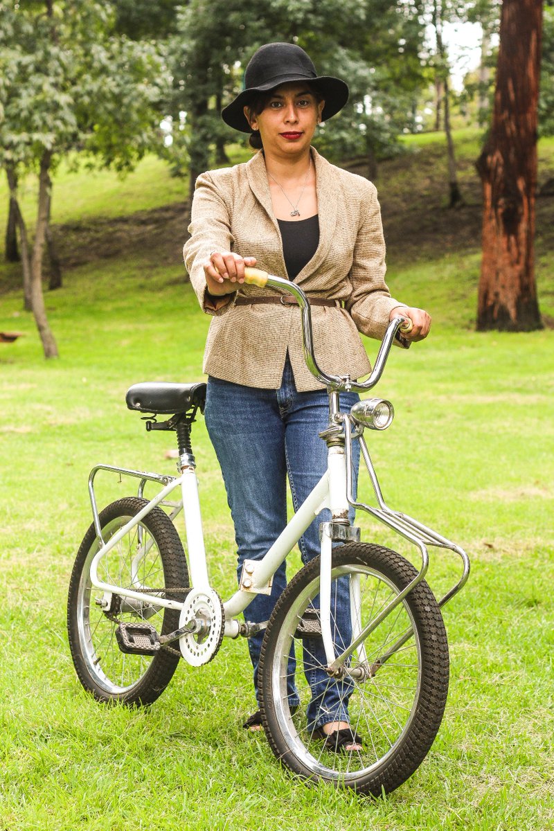 MXCycleChic's tweet image. Retratos: Tweed Ride Mexico City. mexicocyclechic.com/2017/09/retrat…