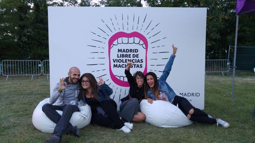 MadridIgualdad's tweet photo. En #DCode2017 @aspaciafund presente informando y animando a decir #NoesNo #DCodediceNO ♥️ https://t.co/qk8e0uM2Cb