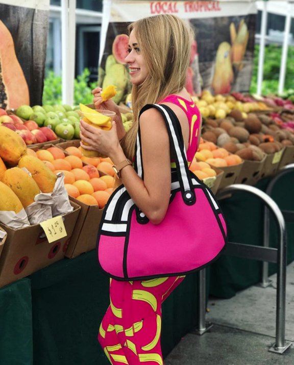 2DBags's tweet image. The most eye-catching bag at the fruit market, don't you think? What fruit do you think goes best with a 2D BAGS? 2dbags.co