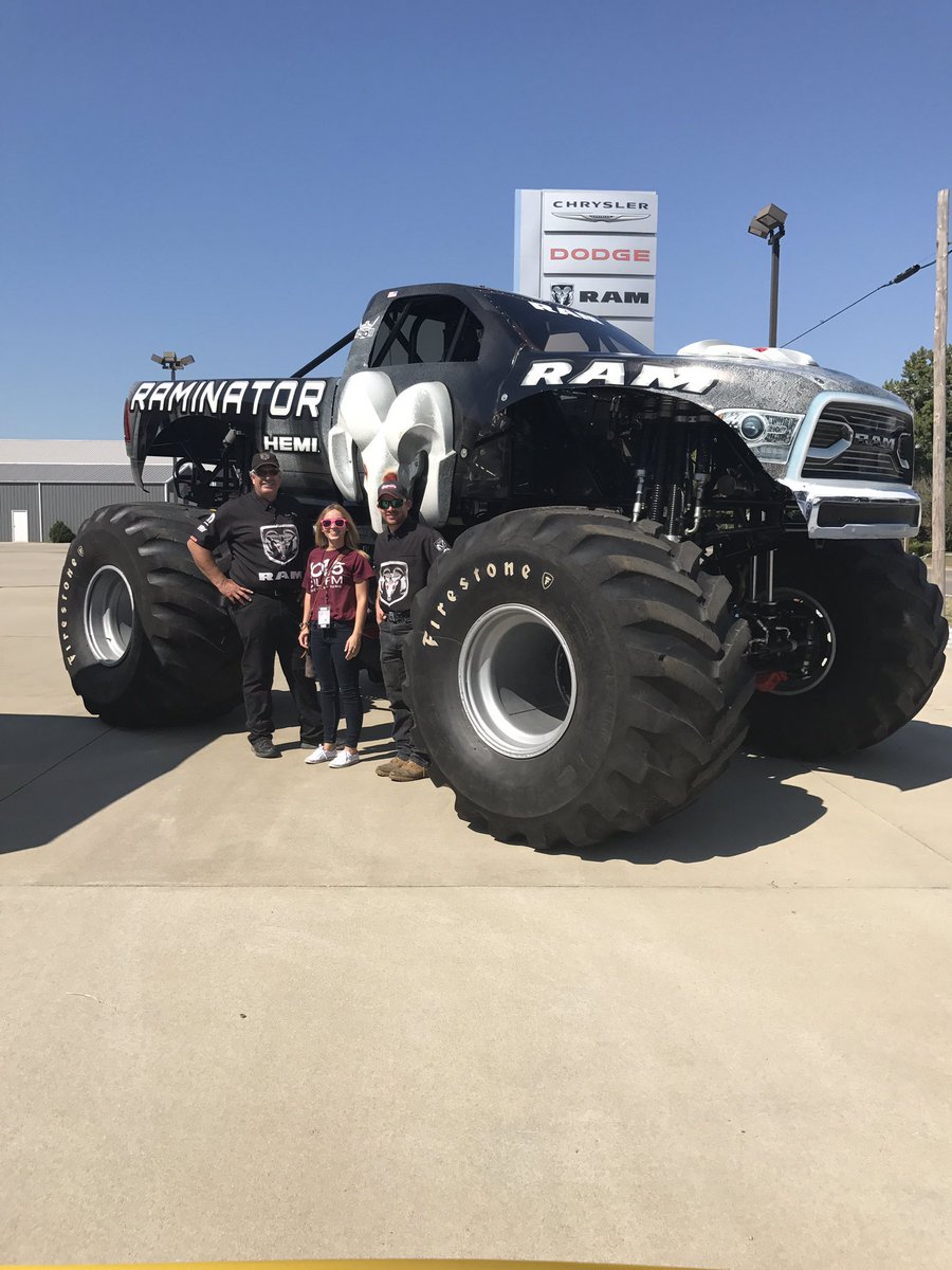 1015CILFM's tweet photo. Have some MONSTER FUN at Weeks Chrysler in WF! Stop by before 5pm to get pics with The Hall Brothers' RAMINATOR #monster #truck !! #cilfm https://t.co/UUrxUaGc3g