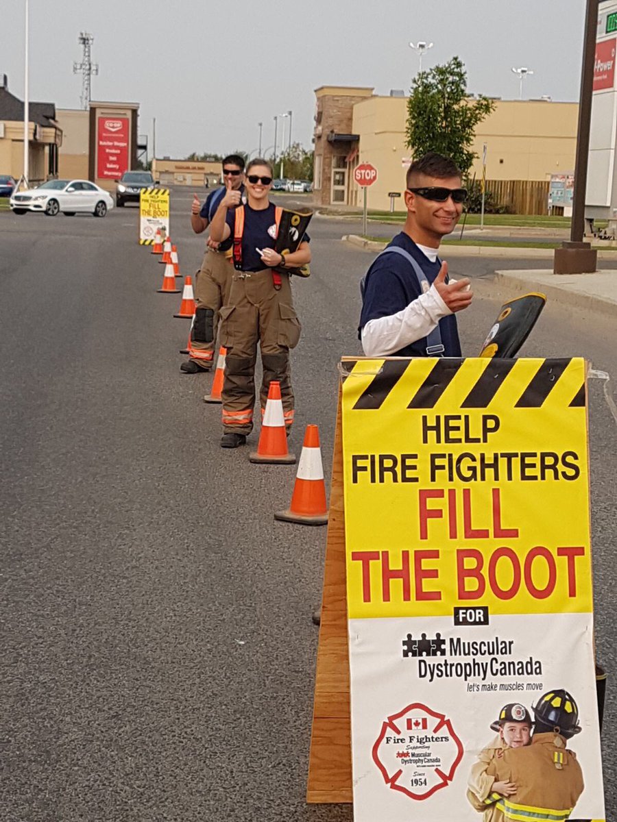IAFF80's tweet photo. @iaff80 members volunteering at our annual Muscular Dystrophy Boot drive. Please donate @sobeys Stonebridge & Attridge/Heal #makemusclesmove https://t.co/2CeKrmEmI1