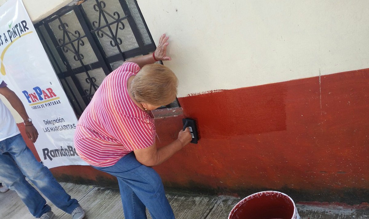 RamonBanales's tweet photo. El día de hoy en la Delegación de Las Margaritas de Atotonilco arrancamos junto a  Pinturas Pinpar, el programa "Vamos a Pintar" https://t.co/7WN3pO6KAr