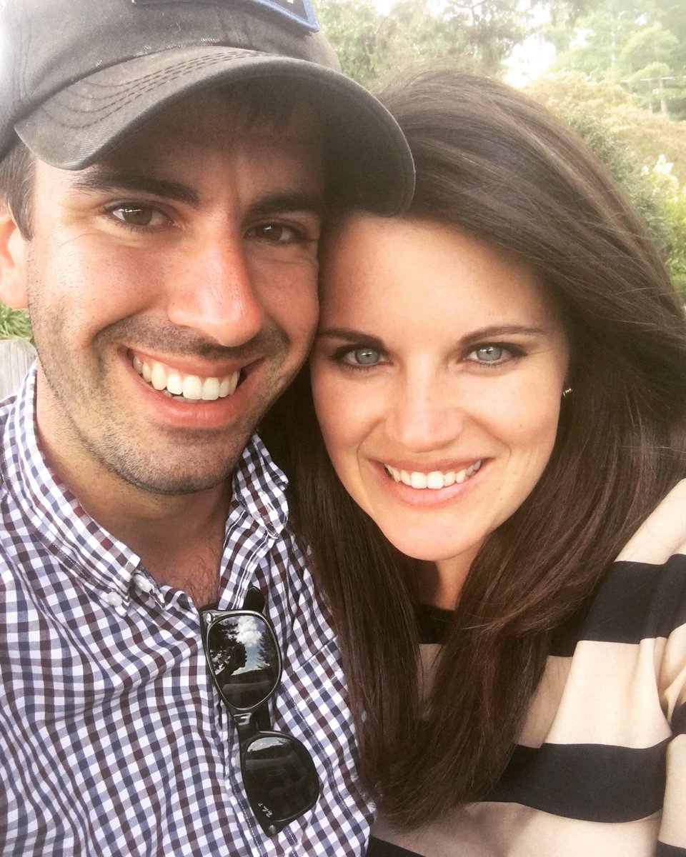 MadisonBWagner's tweet photo. A vineyard, life music, and my favorite. ❤️ #F3LexBRR2017 #hestinks #ilovehimanyways @F3_H4T https://t.co/h7KlslYPmG