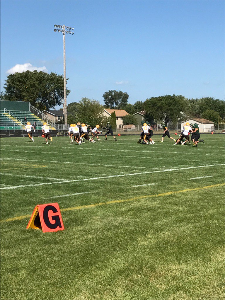 CLSChem's tweet image. JV game in the morning. Wedding in Indy in the evening. #30MinuteFlight #BusySaturdayLife