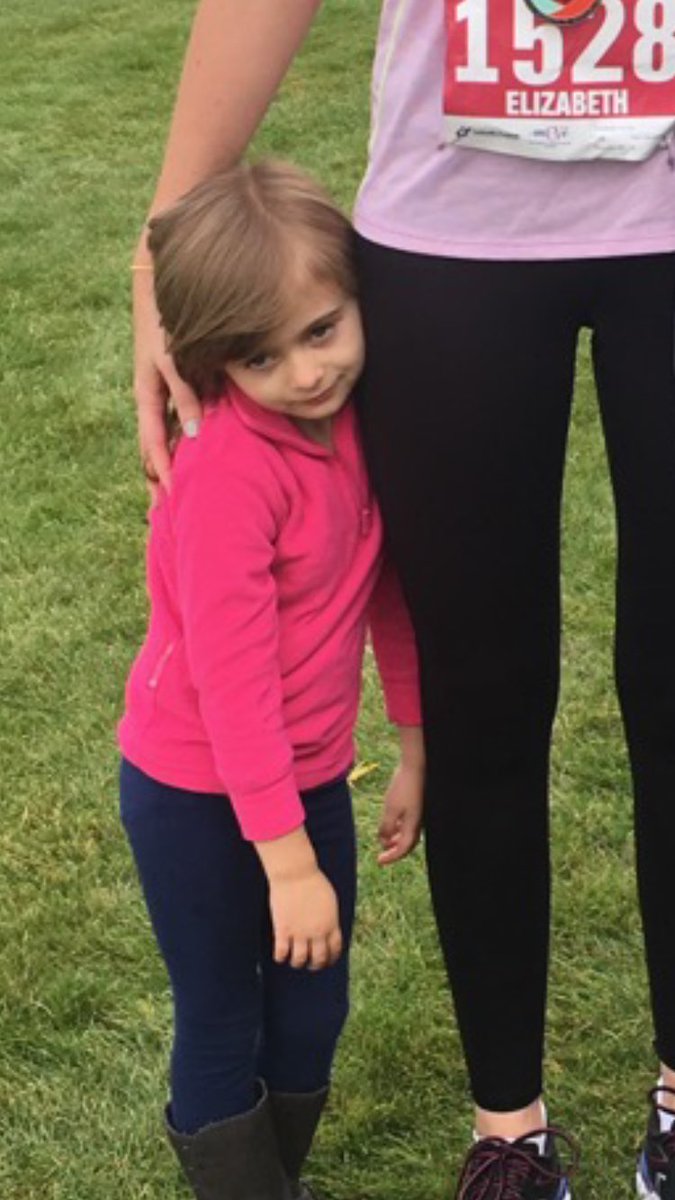 ElizabethDzuba's tweet photo. Cheer Mom on for a half marathon, they said. It'll be fun, they said. #overit #fiveyearoldproblems https://t.co/WstCJ2TWDc