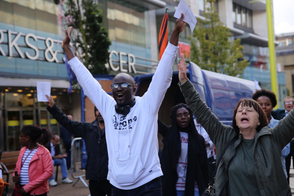 CityofFavour's tweet photo. Earlier today, we decided to take Leicester for Jesus with other churches. It was amazing!! #Jesuslovesleicestershire #jll2017 https://t.co/CQfOfAut1K